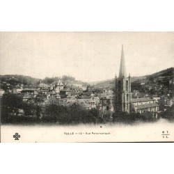 CPA Tulle vue panoramique ancienne avec cathédrale Notre-Dame en Corrèze