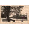 CPA de Brive circulée en 1904 montrant la Place du 14-Juillet, Grande allée arborée et le canal, avec timbres français de 5 c.
