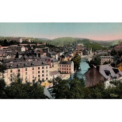 CPA Tulle Corrèze vue générale colorisée de la ville et de la rivière vers 1919