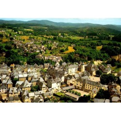 CPM Treignac Corrèze vue générale aérienne de la cité et de ses toits d'ardoise en 1988
