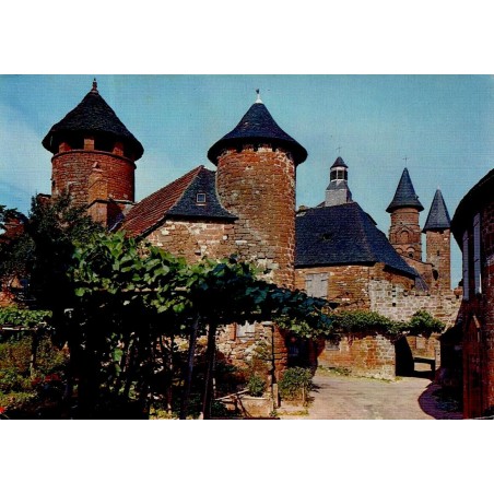 CPSM Collonges-la-Rouge – La Porte Plate – Corrèze