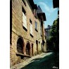 CPSM Treignac-sur-Vézère vieille rue pittoresque et façades anciennes en pierre