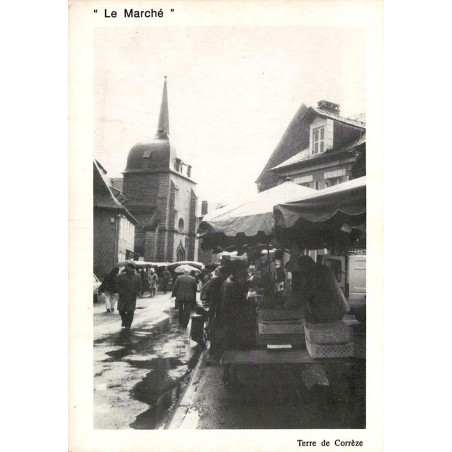 CPSM Objat marché du dimanche matin scène de vie locale en Corrèze