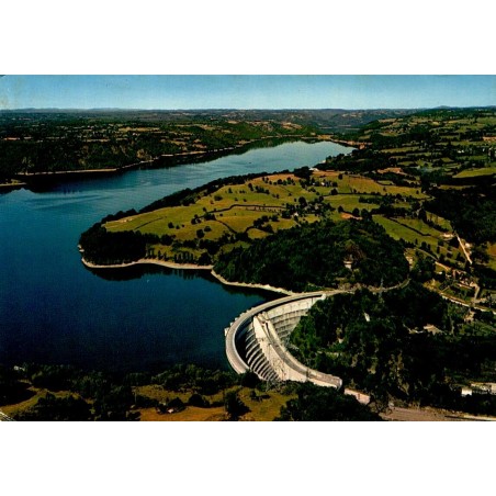 CPSM Bort-les-Orgues panorama aérien du barrage et de la retenue de la Dordogne