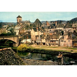 CPSM Argentat vue d'ensemble du bourg, pont et Dordogne en Corrèze