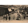 Carte postale ancienne – Vichy – Le Marché animé