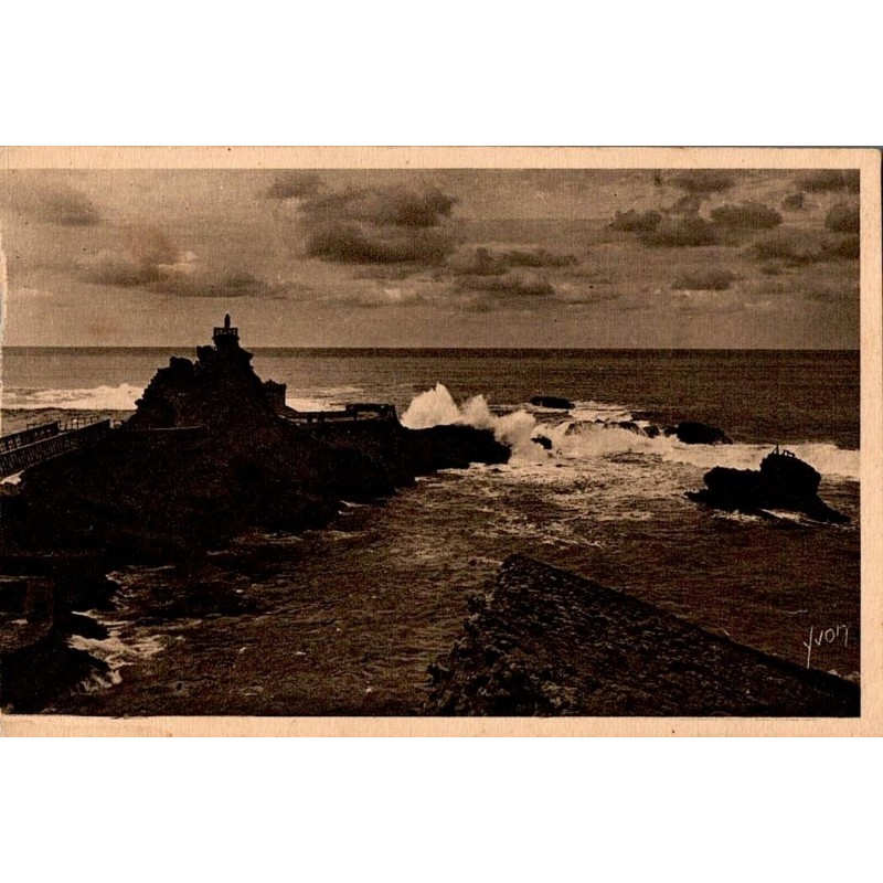 5 - BIARRITZ- Le Rocher de la Vierge