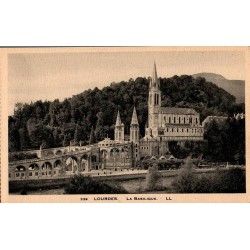 339 - LOURDES - La Basilique -- LL