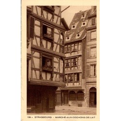 Carte postale ancienne du marché aux cochons de lait à Strasbourg