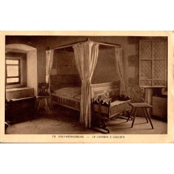 Carte postale ancienne de la chambre à coucher au château du Haut-Koenigsbourg