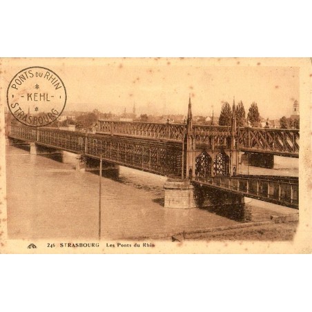 Carte postale ancienne montrant les ponts du Rhin à Strasbourg