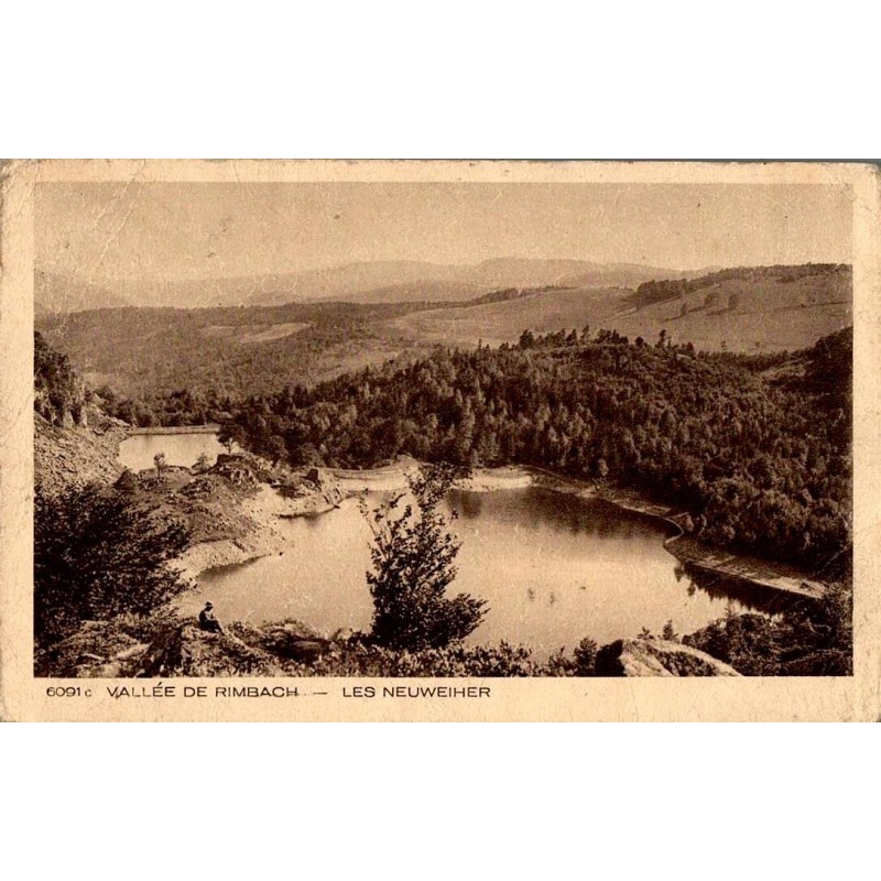 Carte postale ancienne de la vallée de Rimbach montrant les Neuweiher et paysage naturel