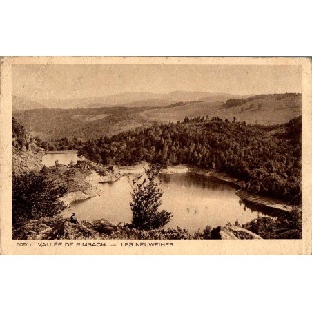 Carte postale ancienne de la vallée de Rimbach montrant les Neuweiher et paysage naturel