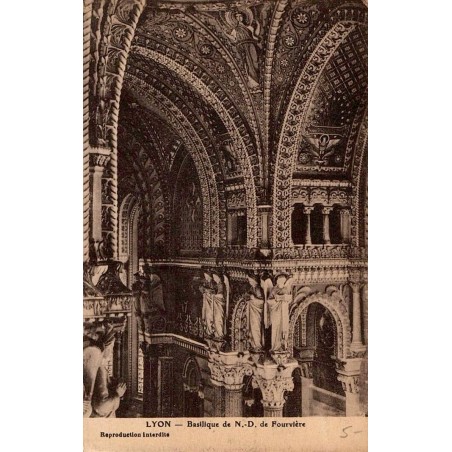 Carte postale ancienne de la basilique Notre-Dame de Fourvière à Lyon