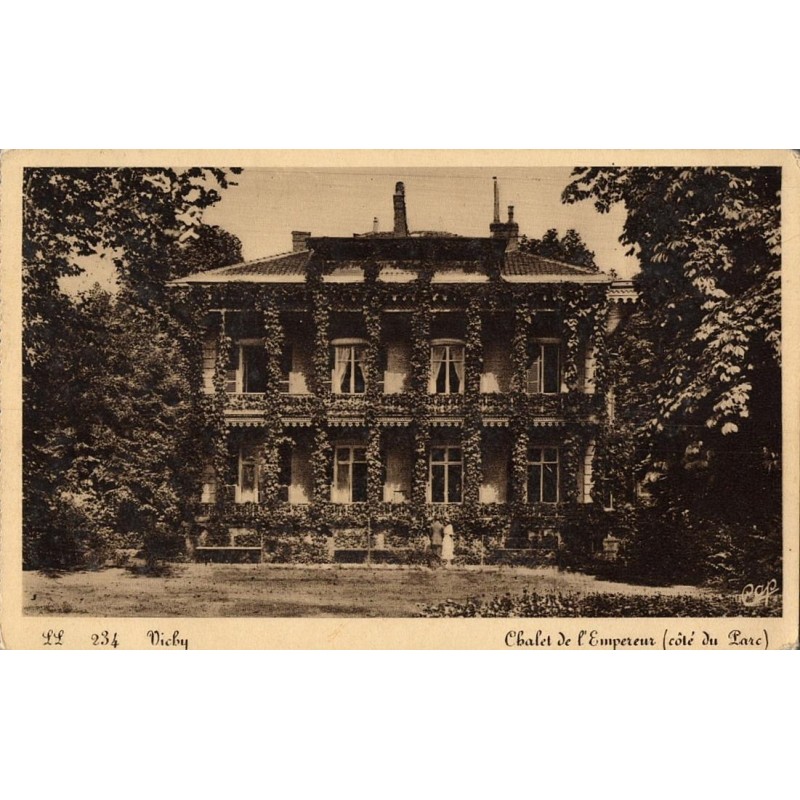 Carte postale ancienne – Chalet de l’Empereur, vue côté parc – Vichy (Allier)
