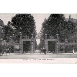 PARIS - La Grille du Parc Monceau