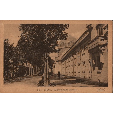 Carte postale ancienne – Vichy – Établissement Thermal (Allier)