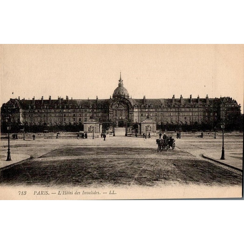 713 - PARIS - L'Hôtel des Invalides -- LL