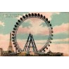 Carte postale ancienne de Paris montrant la Grande Roue sur l’avenue de Suffren dans une ambiance d’attraction d’époque.