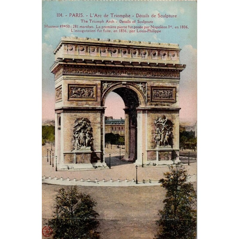 Carte postale ancienne de Paris montrant un détail de sculpture de l’Arc de Triomphe dans une vue artistique d’époque.