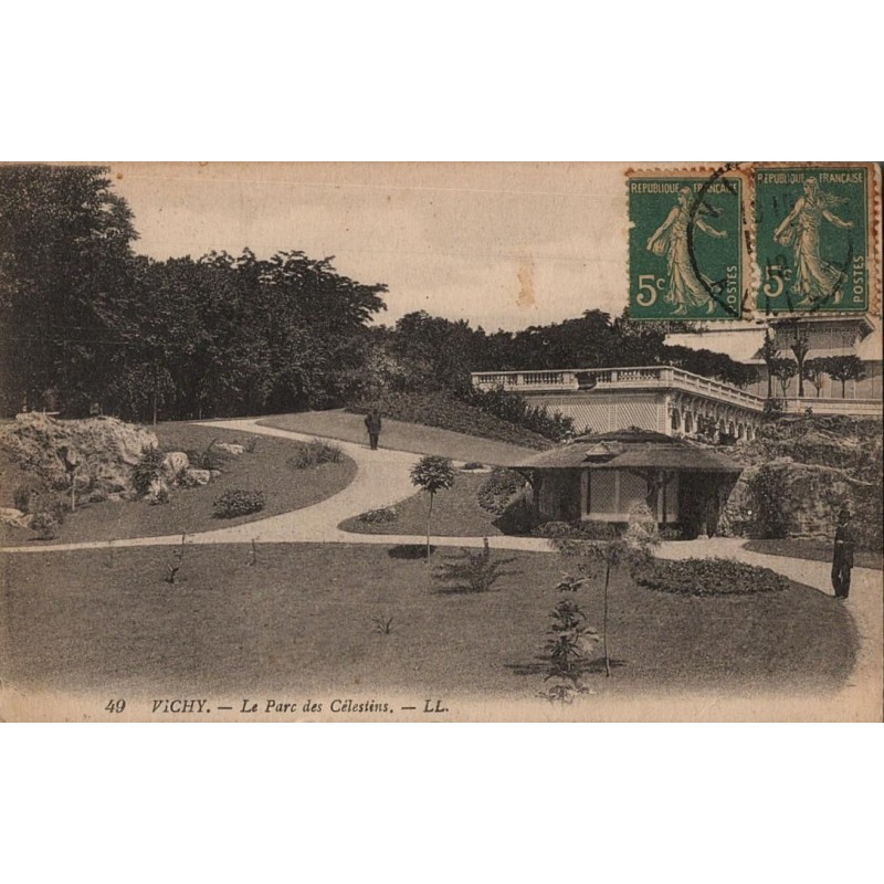 49 - VICHY - Le Parc des Célestins -- LL