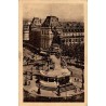 45 - PARIS - La Statue de la République et la Place