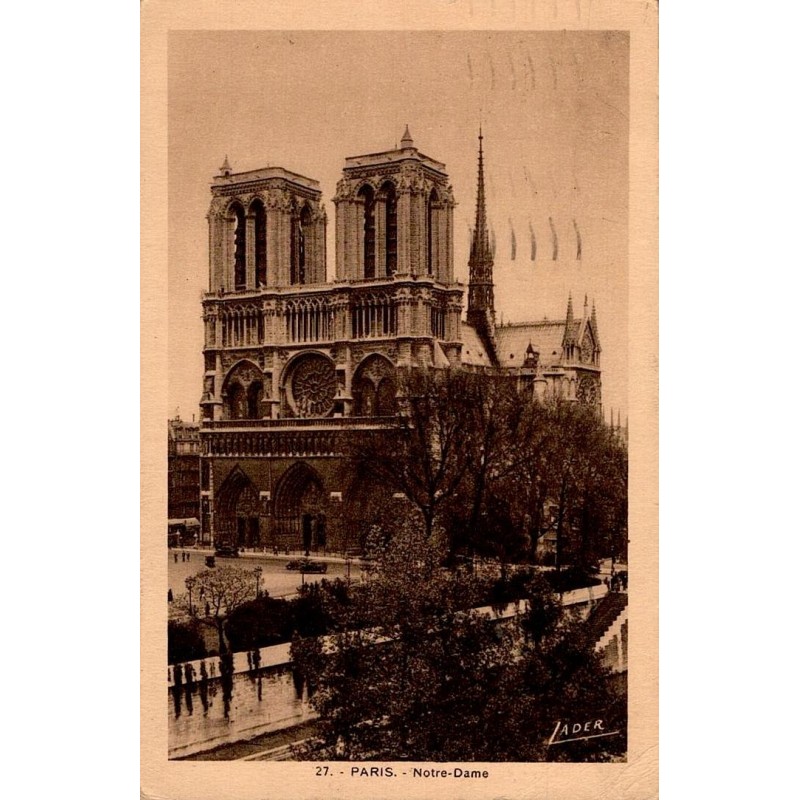 27 - PARIS - Notre Dame