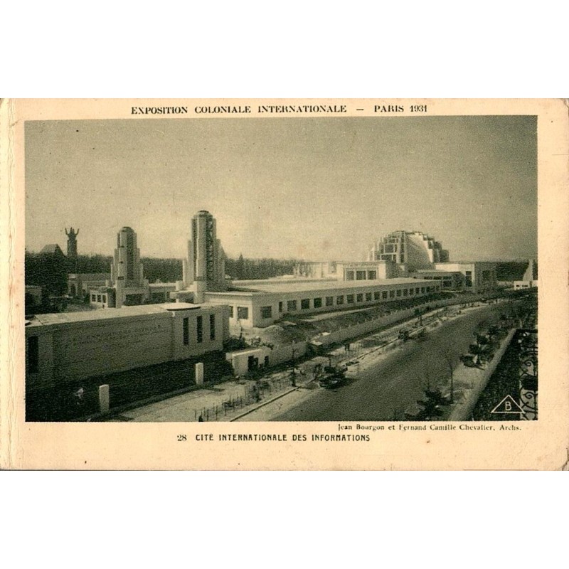 Carte postale ancienne Exposition Coloniale Paris 1931 montrant la Cité Internationale des Informations