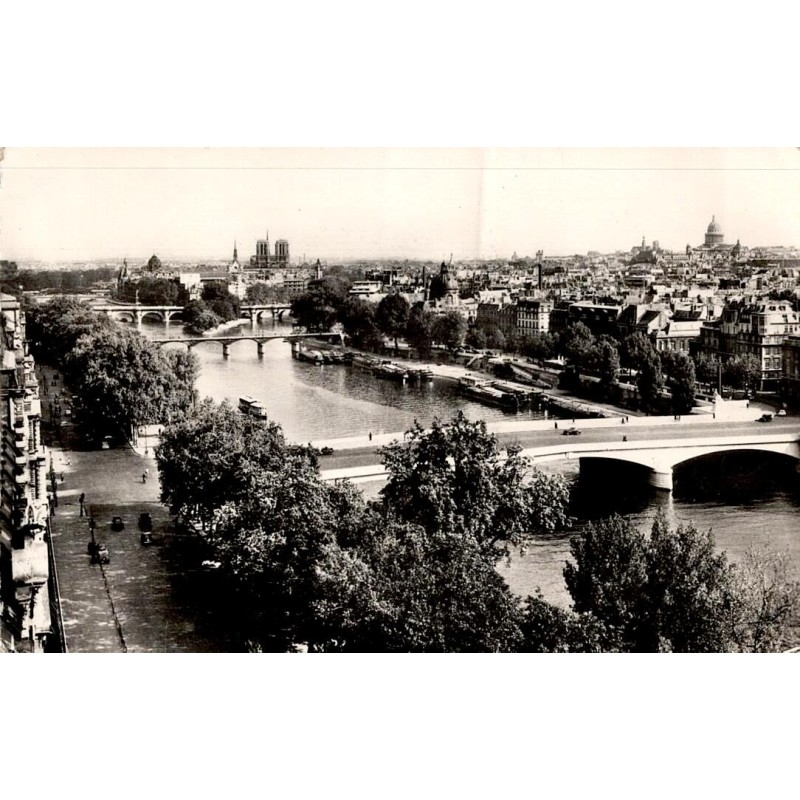 132 - PARIS - Vue panoramique sur la Seine