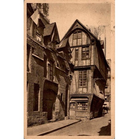 16 - ROUEN - Vieilles Maisons rue Saint Romain