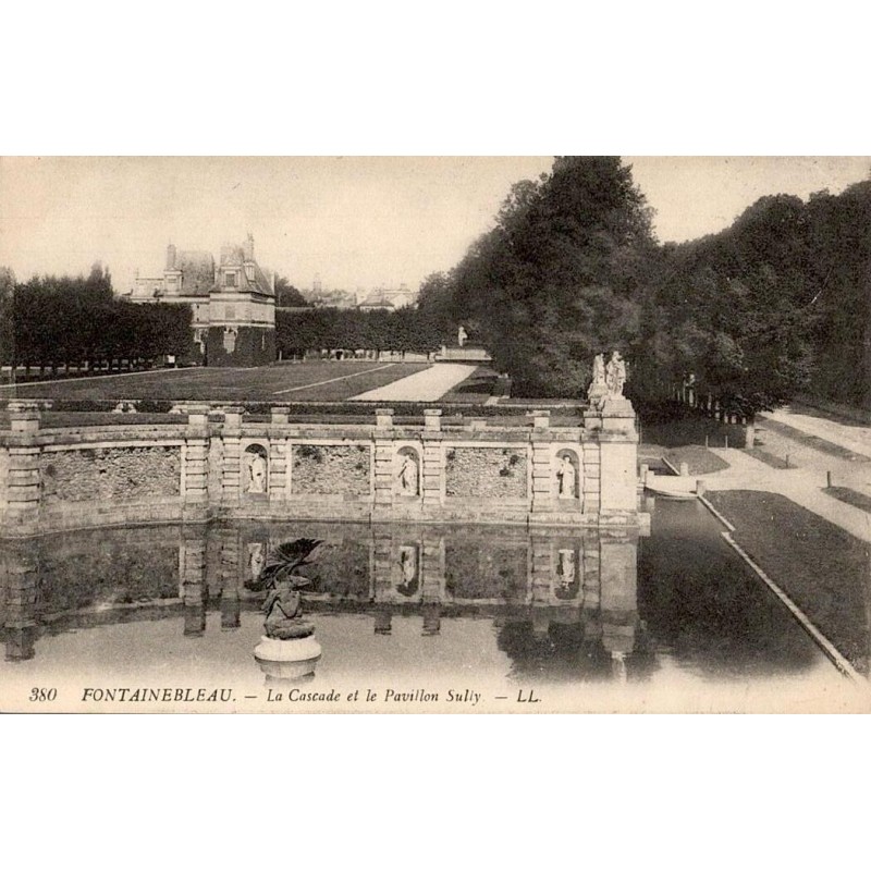 380 - FONTAINEBLEAU - La Cascade et le Pavillon Sully -- LL