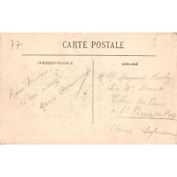 Carte postale ancienne Fontainebleau – Cour Ovale et Baptistère