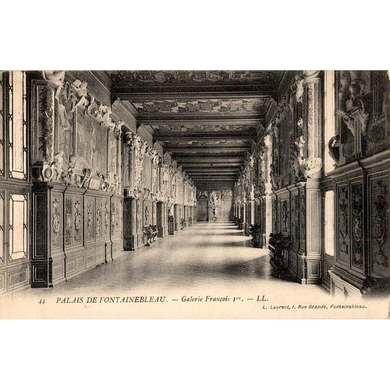 Carte postale ancienne Galerie François 1er Palais de Fontainebleau