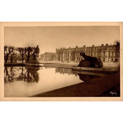 Les Petits tableaux de Versailles - Le Château vu du cabinet du Point du Jour