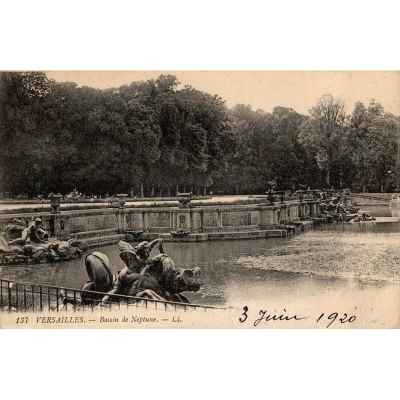 137 - VERSAILLES - Bassin de Neptune -- LL