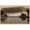 Carte postale ancienne Versailles – Château et Parterres d’Eau