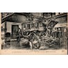 Carte postale ancienne Versailles voiture du sacre Petit Trianon