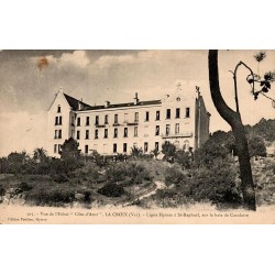 305 - Vue de L'Hôtel  Cote d'Azur, LA CROIX ( Var) - Ligne Hyières à St Raphaël, sur la baie de Cavalaire