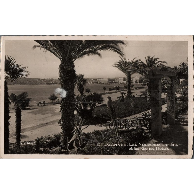 Carte postale ancienne – Cannes, jardins et grands hôtels (Côte d’Azur)