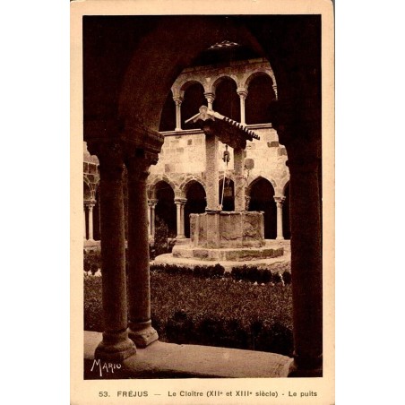 53 - Fréjus - Le Cloitre (XIIè et XIIIè siècle) - Le Puits