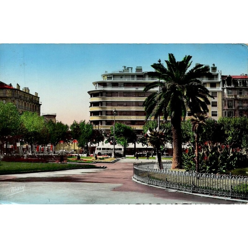 639 - TOULON - place de la liberté