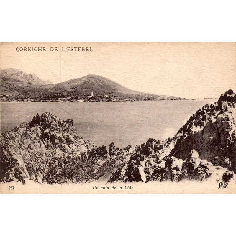 CORNICHE DE L’ESTÉREL - 252 - Un Coin de la Côte