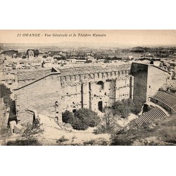 11 - ORANGE - Vue générale et le Théâtre Romain