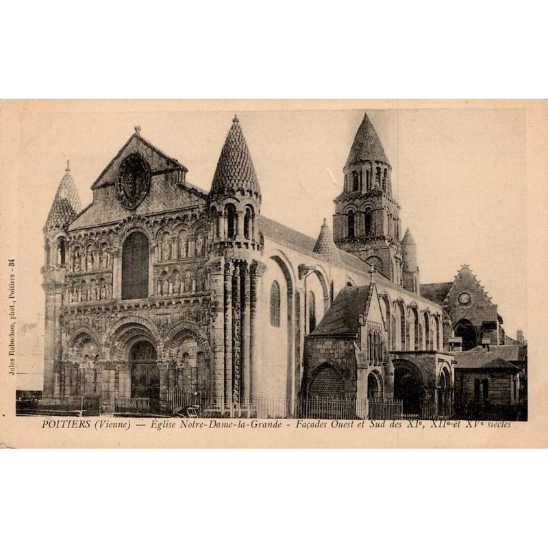 Poitiers (Vienne) - Église Notre Dame la Grande - Façade ouest et Sud