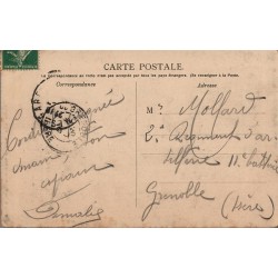 32 - Nîmes - Monuments des combattants. -- Maisons Universelles - Nouvelles Galeries