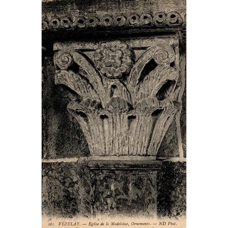 261 - VEZELAY - Église de la Madeleine, Ornements -- ND