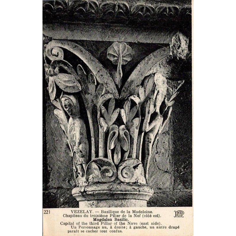 Carte postale ancienne Vézelay chapiteau 4e pilier nef