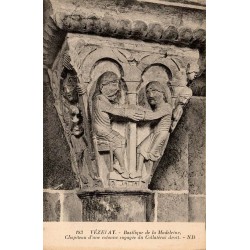 183 - VEZELAY - Église de la Madeleine, Chapiteau d'une colonne engagée du Collatéral droit -- ND