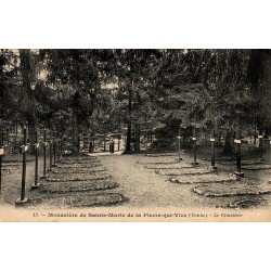 Carte postale ancienne Pierre qui Vire cimetière monastère Yonne