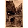 Carte postale ancienne Digne les Bains tunnel clues de Barles Alpes de Haute Provence